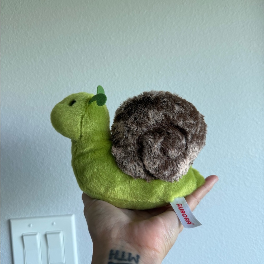 Aurora Snail